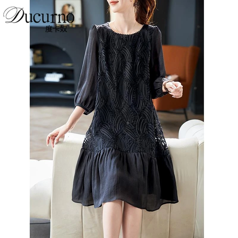 圆领钉珠拼接提花连衣裙2025年秋季新款韩系七分袖气质显瘦雪纺裙