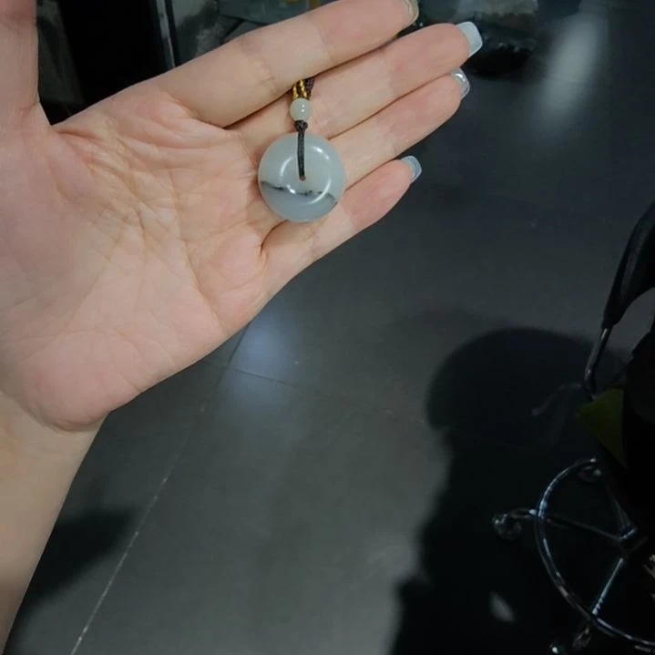 和田玉未镶嵌颈饰慈*