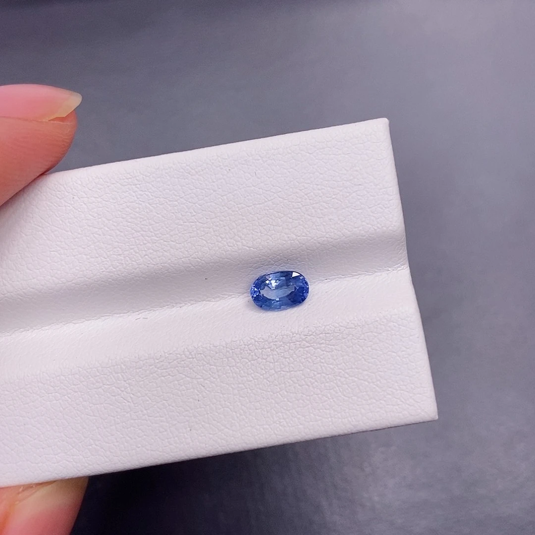 裸石蓝宝石0.62克拉