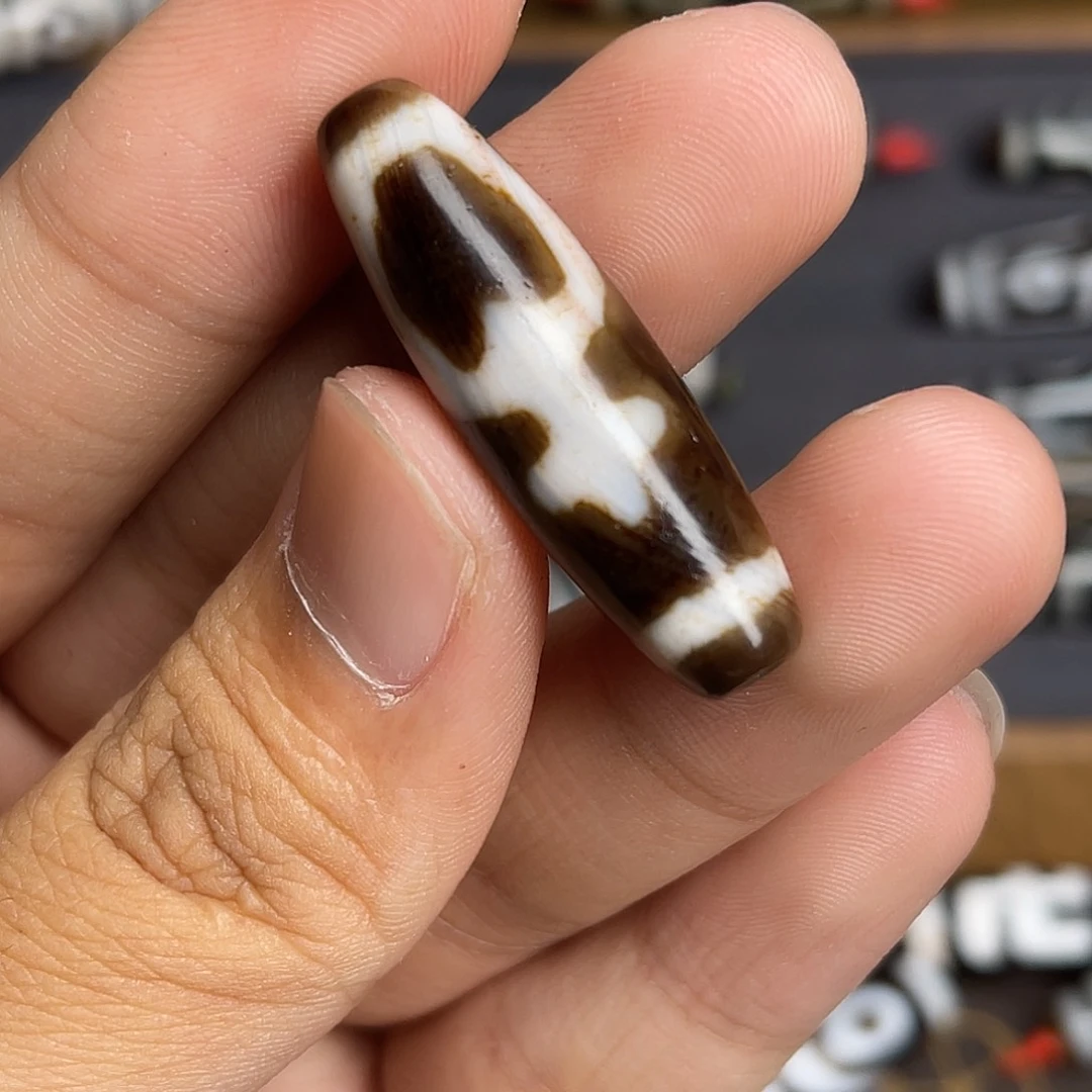 玛瑙/玉髓颈饰未镶嵌陈*喜