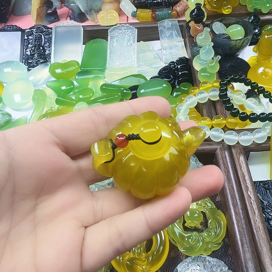 岫玉未镶嵌吊坠(不含链)