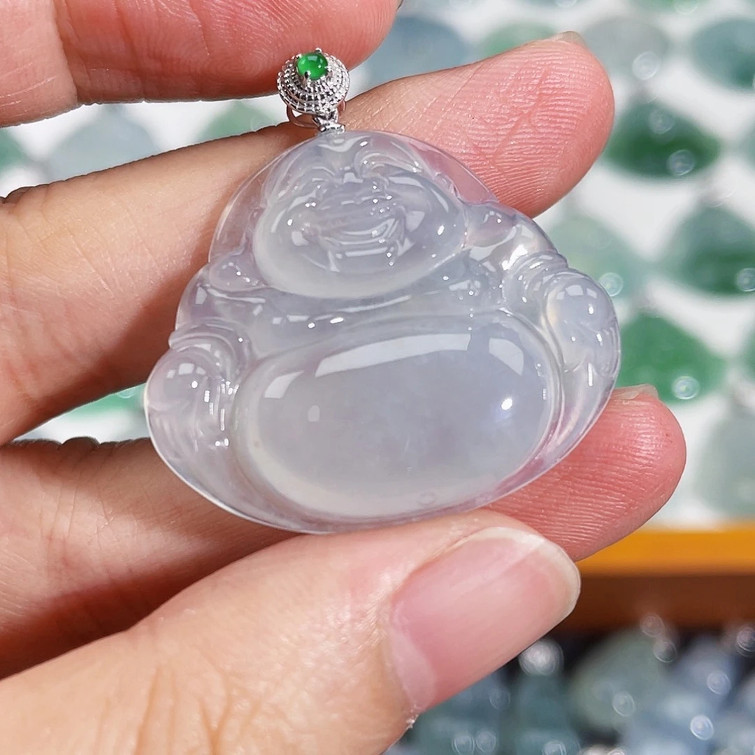 颈饰18K金镶嵌翡翠吊坠