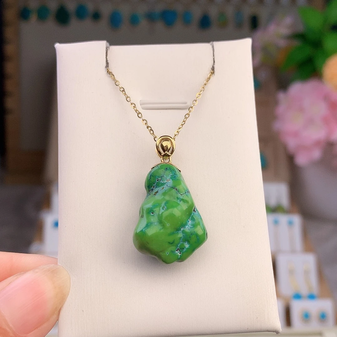 绿松石18K金镶嵌颈饰