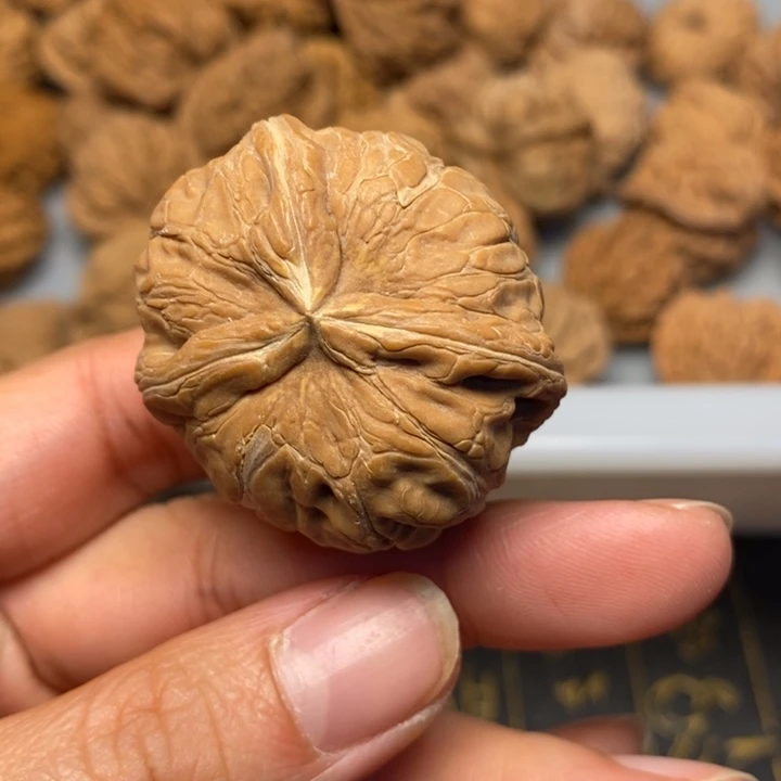 ****人吊坠文玩核桃文玩核桃异形单只