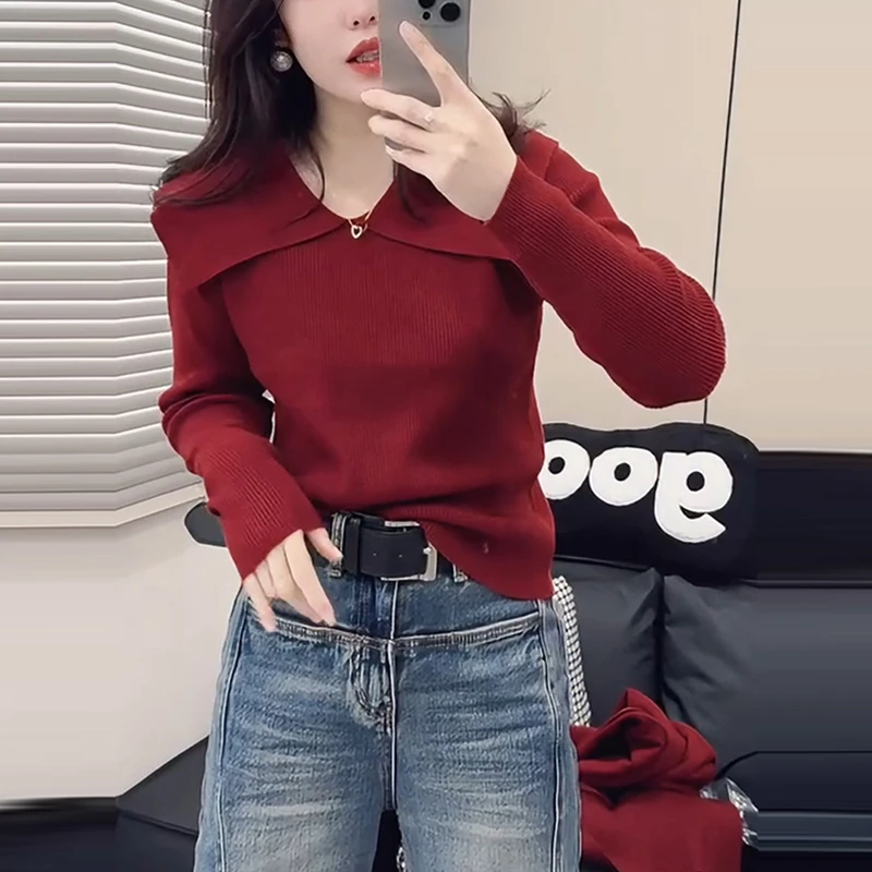 红色洋气独特翻领长袖针织衫女春季新款修身显瘦内搭漂亮打底上衣