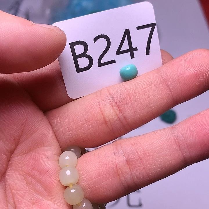 悠***在未镶嵌南红玛瑙珠宝奇石