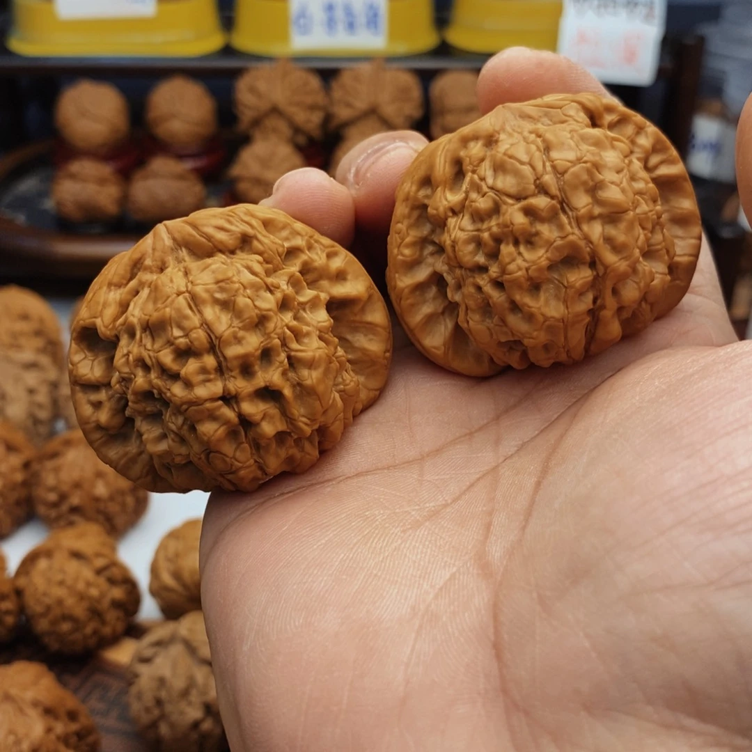 文玩核桃把件?**儿50尺 全品龙鼎 14