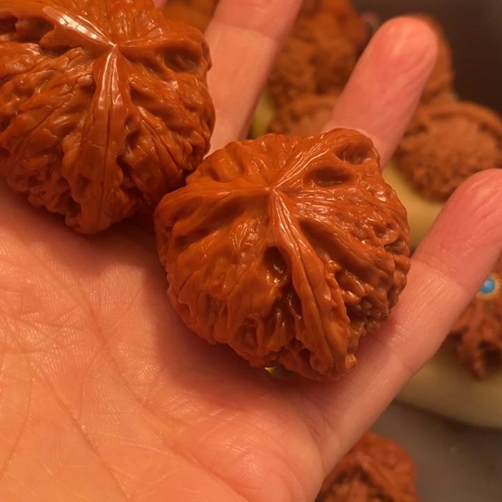 混***账猴头核桃吊坠工艺核桃