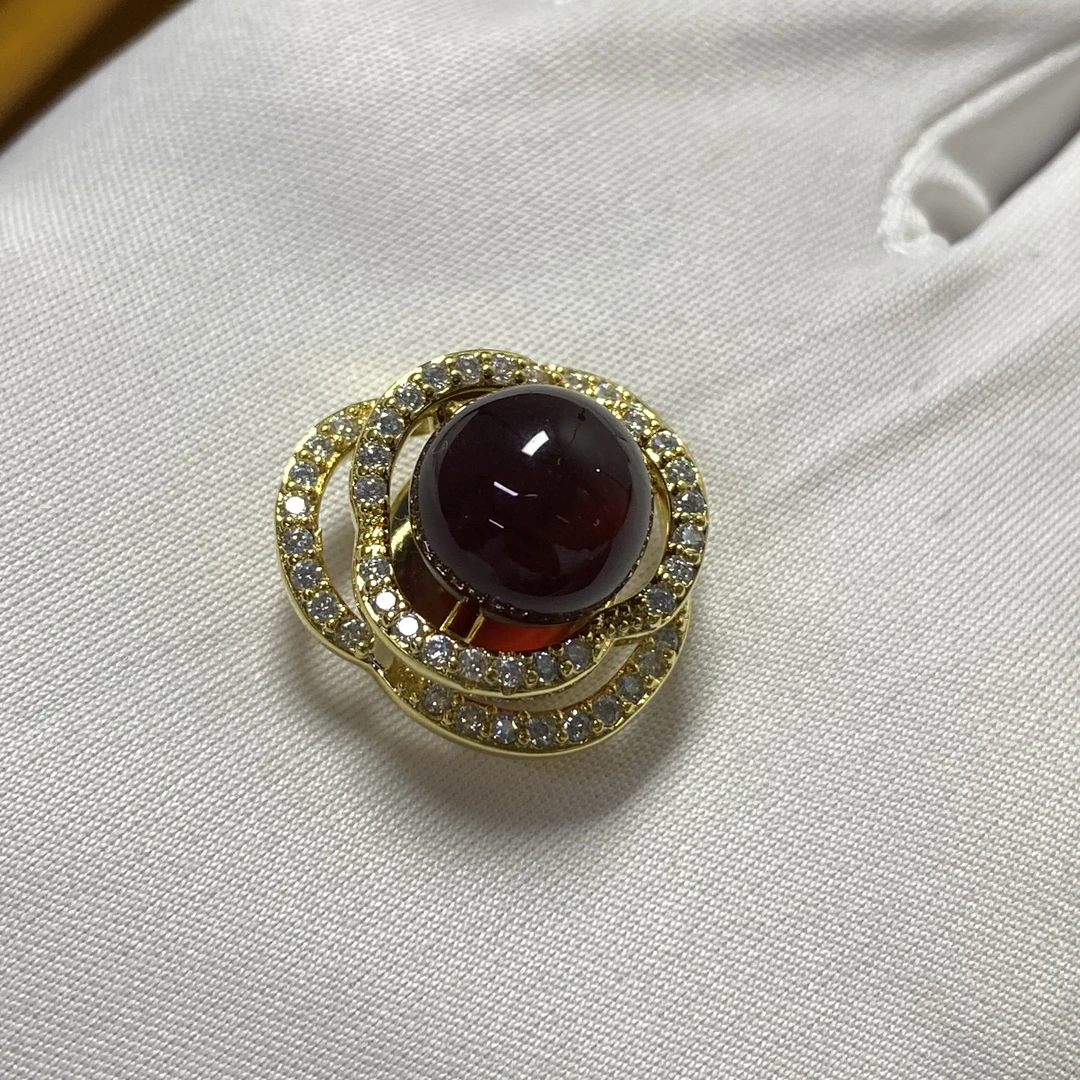 【Y】 ZX152306缅珀花花胸扣10mm+