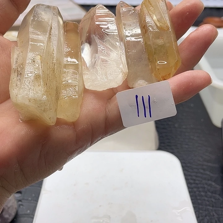 水晶未镶嵌大型摆件（非配饰）