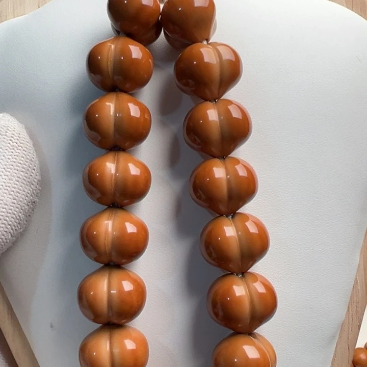 沣***哥猴头核桃手串猴头