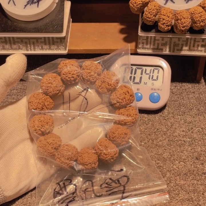 飘***雪金刚菩提吊坠我想和她做了我