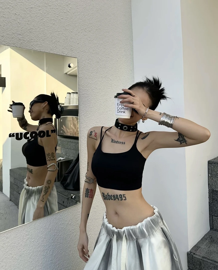 美式甜辣风设计感小众运动休闲欧美显瘦辣妹时尚性感修身套装