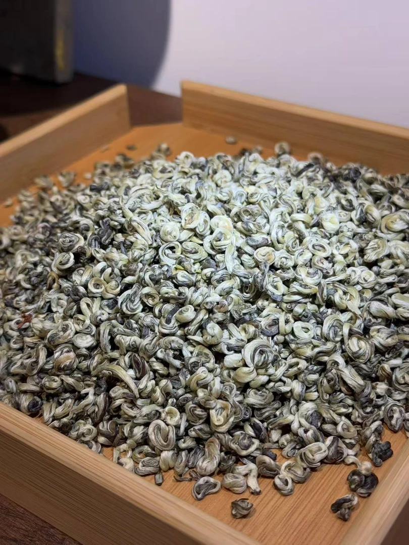 2025一品螺王白玉螺耐泡香高八窨茉莉花茶高品质茉莉