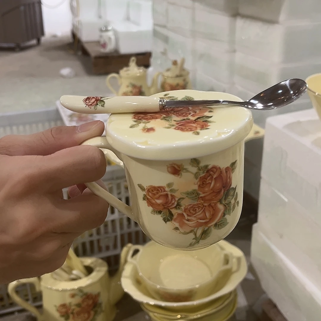 星博陶瓷有限公司