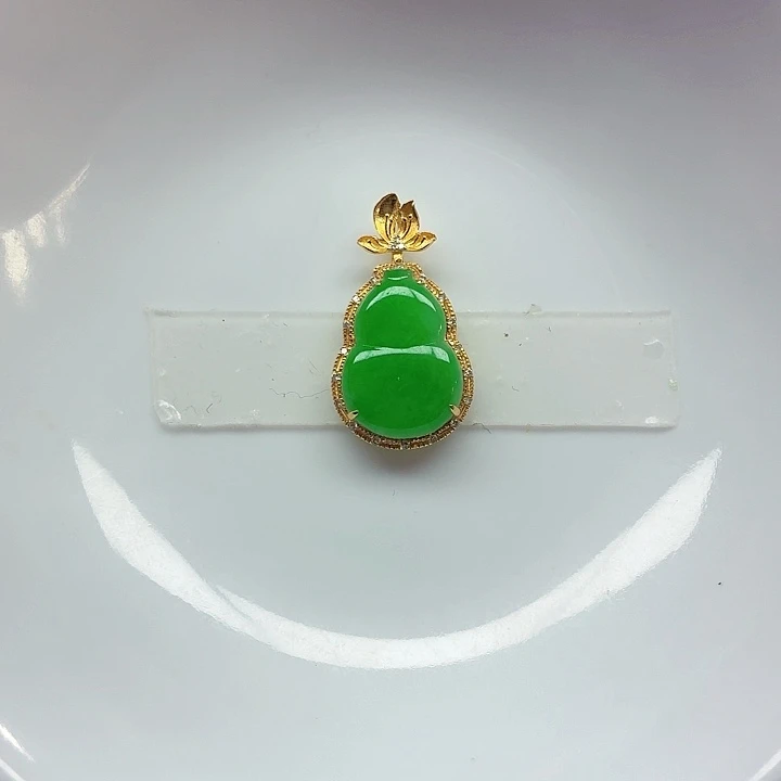 翡翠18K金镶嵌手链天然缅甸翡翠A货