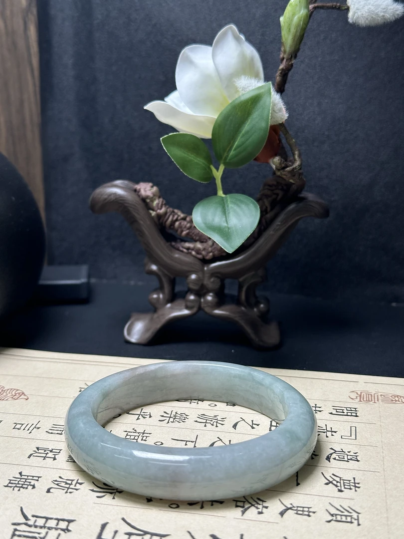 [大鹅寻翠]天然缅甸A货翡翠手镯