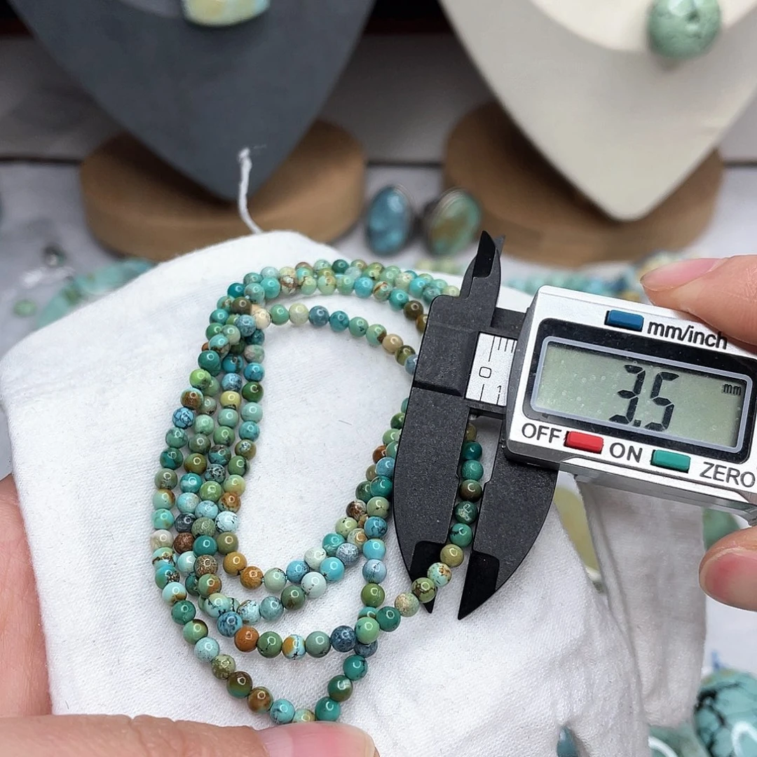 绿松石绿松石未镶嵌