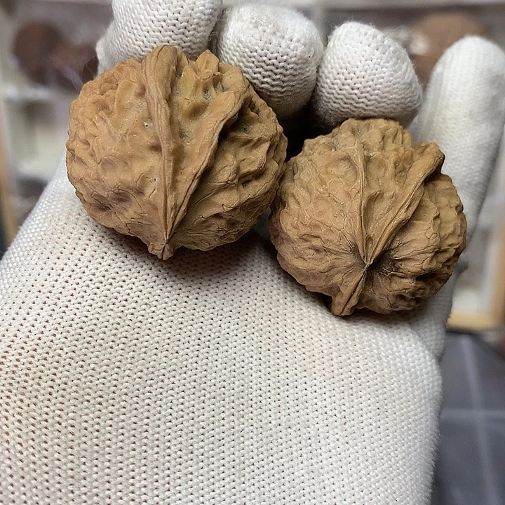 核桃异形小圆球13号