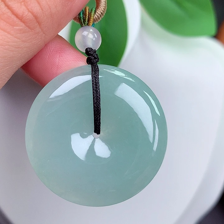 颈饰未镶嵌翡翠平安扣 33.1x5.7mm