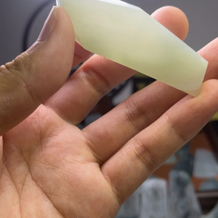 未镶嵌定制翡翠原材料
