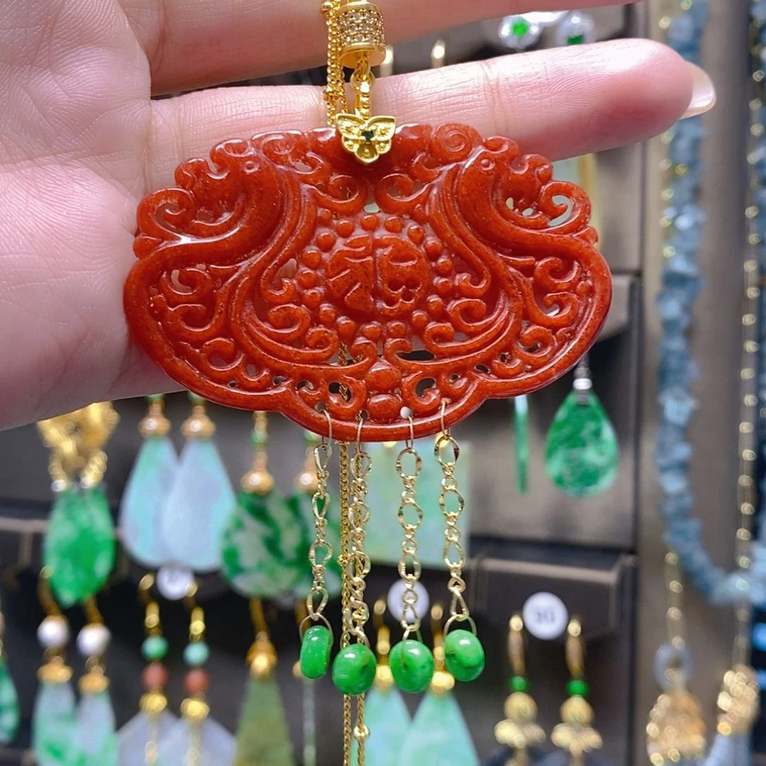 未镶嵌翡翠耳饰翡翠