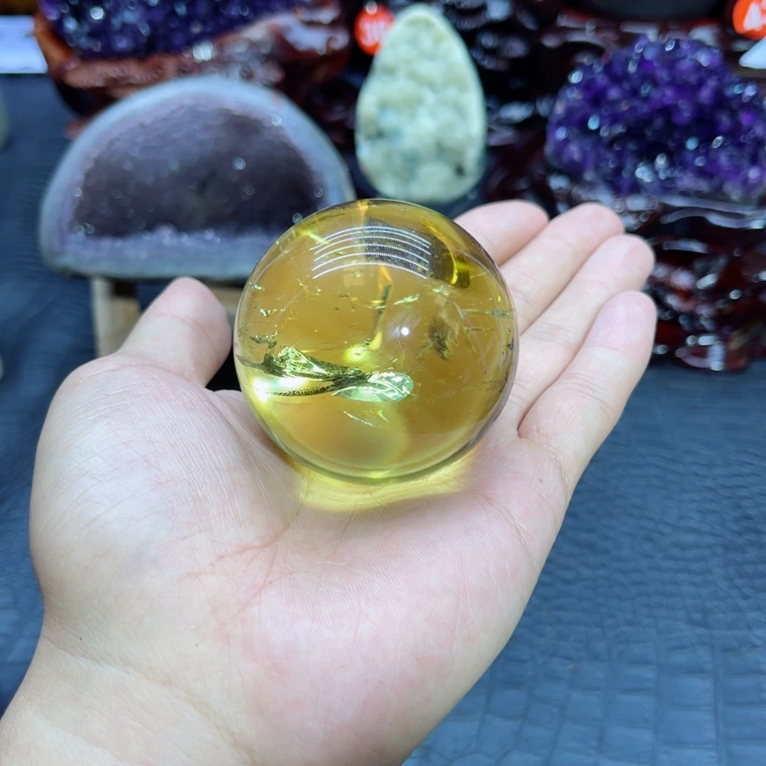 用***7未镶嵌水晶大型摆件（非配饰）