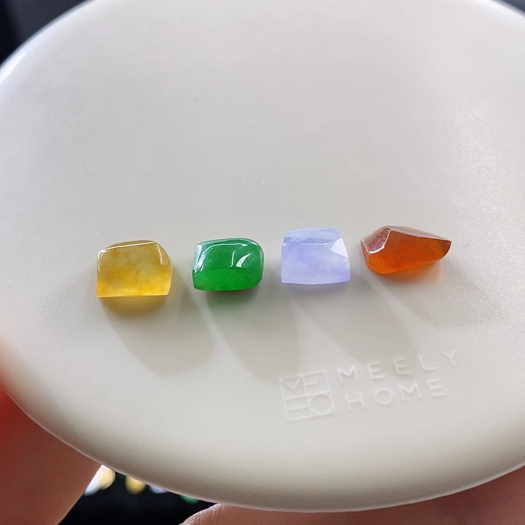 散珠翡翠一手随形