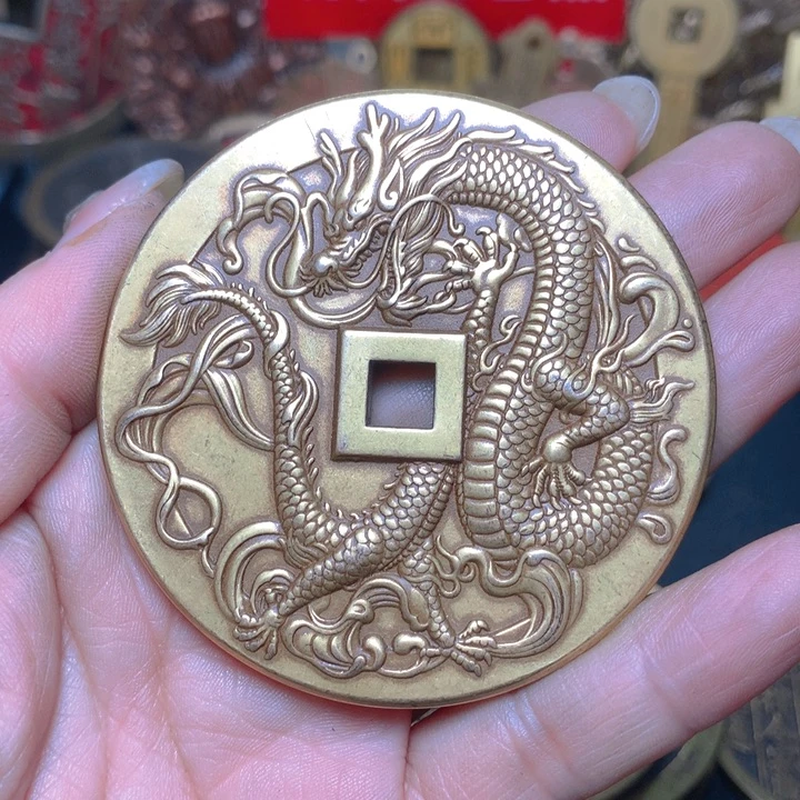 铜现代工艺品花钱1