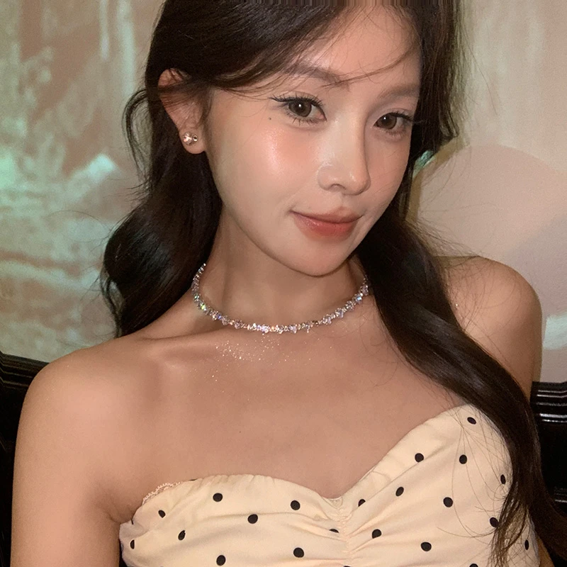 闪耀无比~轻奢锆石爱心项圈+耳钉套装高级感小众设计颈圈锁骨链女