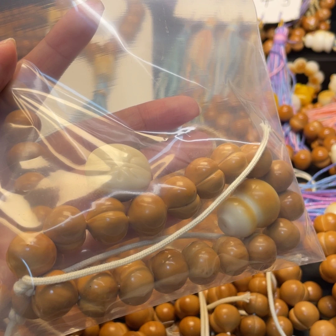 青***哥猴头核桃吊坠微瑕屁桃➕葫芦龟甲