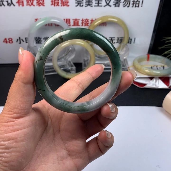 未镶嵌手镯翡翠32