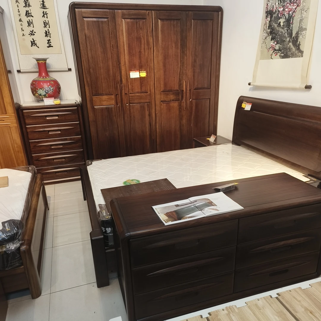 上海健通家具店非洲胡桃木全实木衣柜四门五门