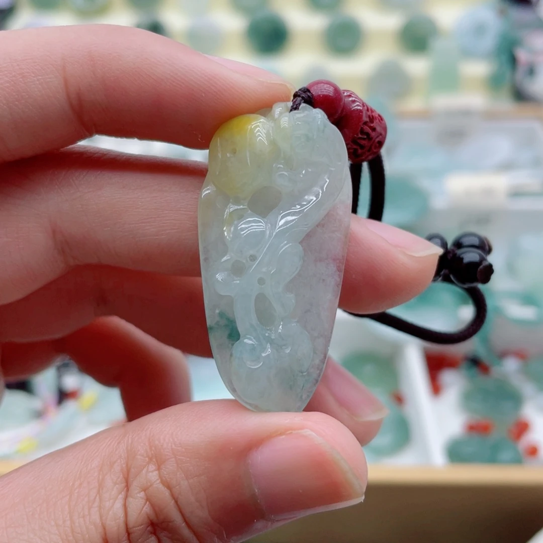 翡翠未镶嵌颈饰天然翡翠