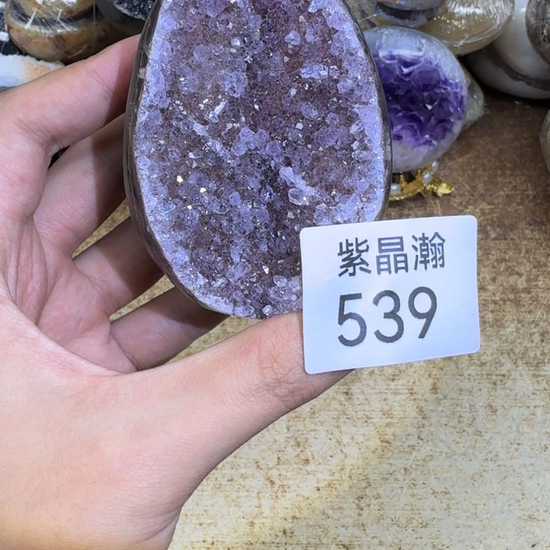 未镶嵌水晶大型摆件（非配饰）