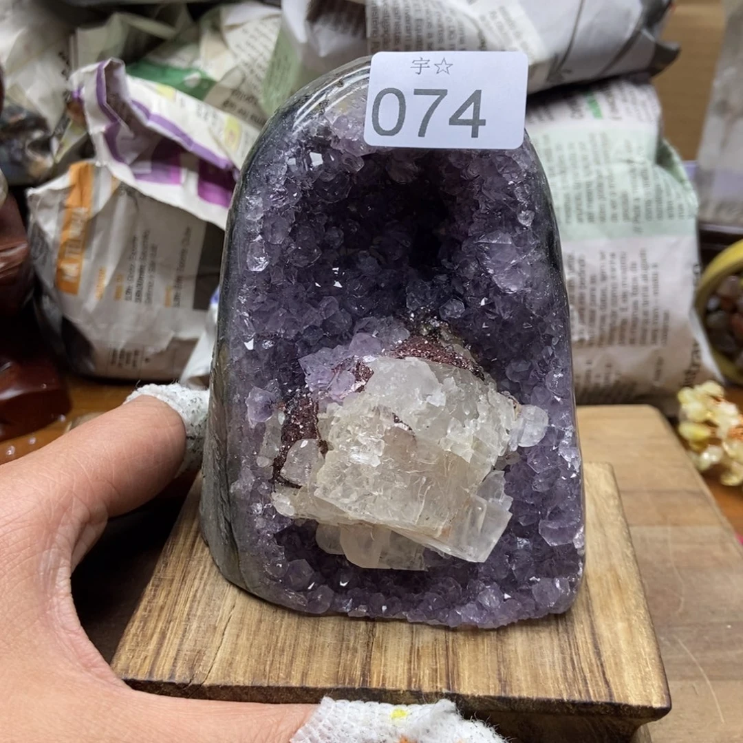 紫晶天然水晶摆件未镶嵌
