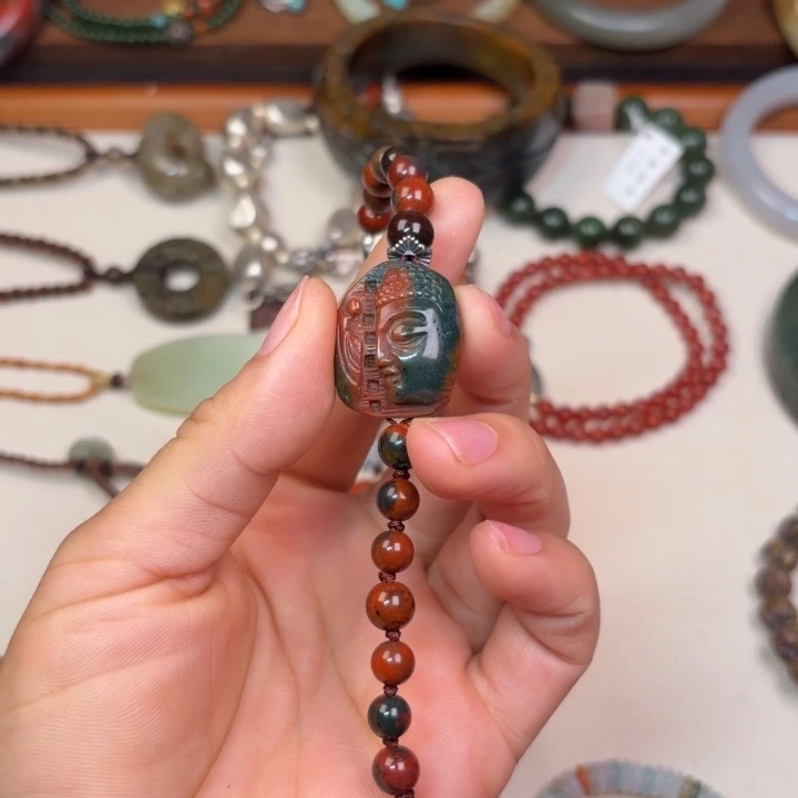 阿****南红玛瑙未镶嵌手链