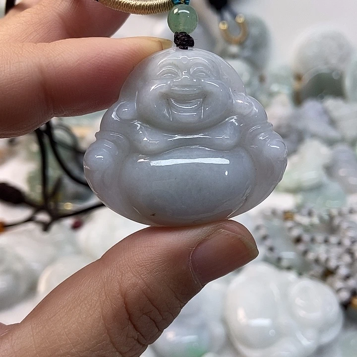 翡翠未镶嵌颈饰佛公