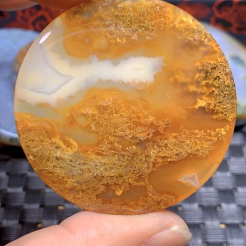 玛瑙/玉髓颈饰合金翟****心