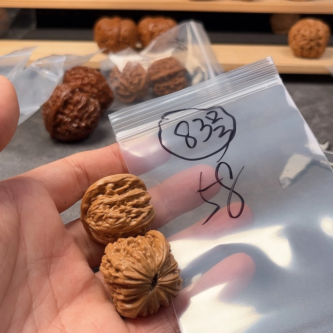 小***儿把件文玩核桃八十三