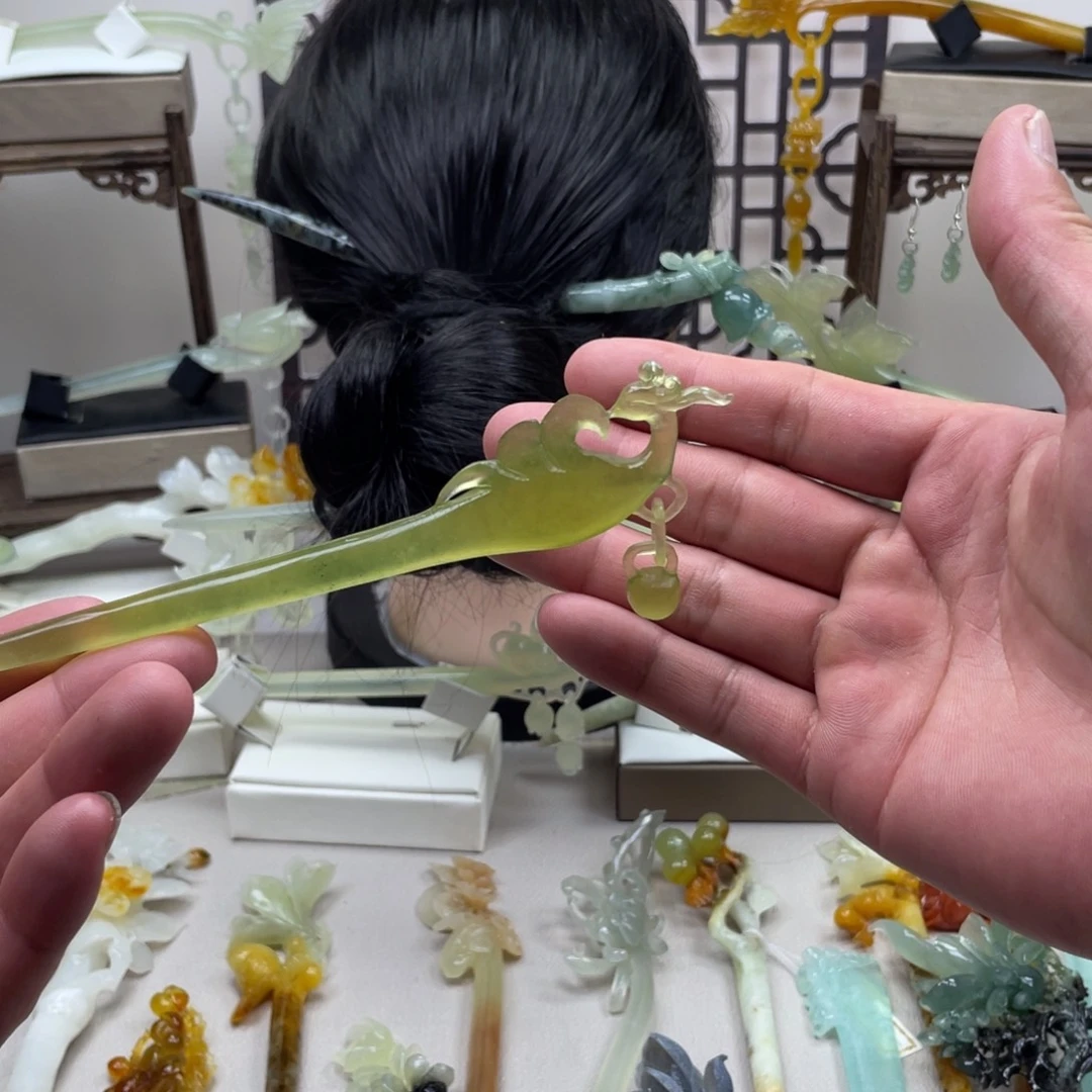 蛇纹石玉未镶嵌发饰发簪