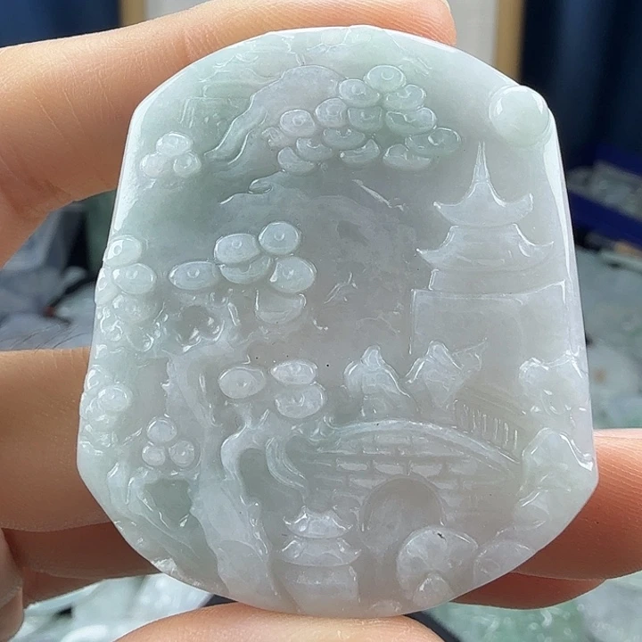 翡翠未镶嵌颈饰翡翠