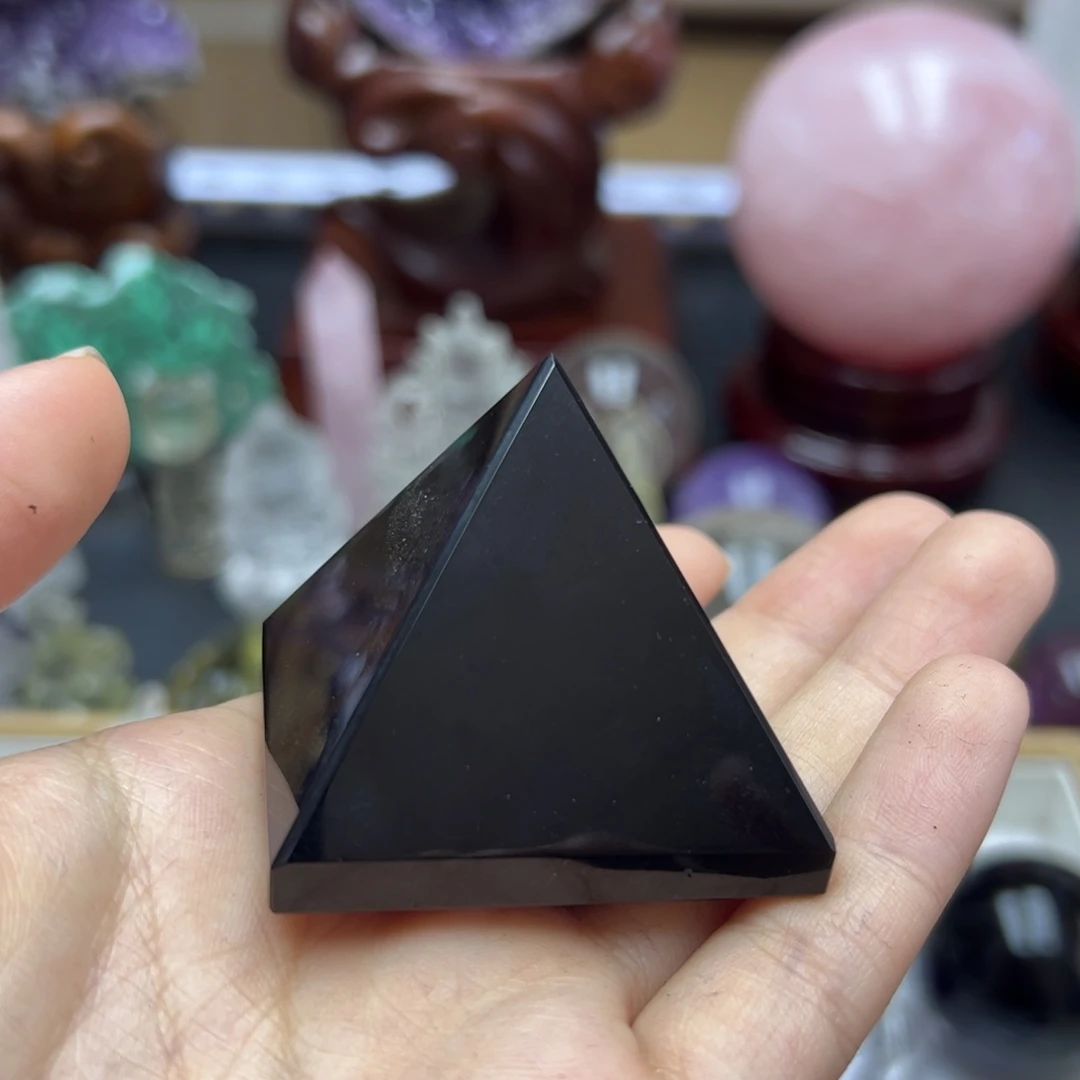 未镶嵌珠宝半成品水晶