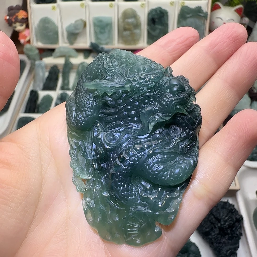 定制翡翠未镶嵌大威天龙翡翠定制