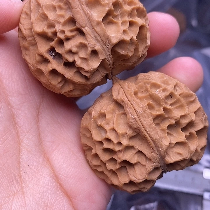 文玩核桃吊坠   12