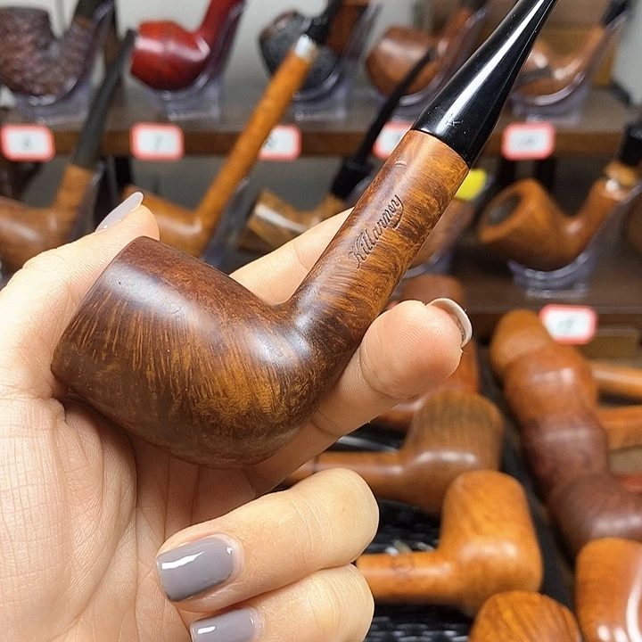 老***张爱尔兰基拉尼系老烟斗