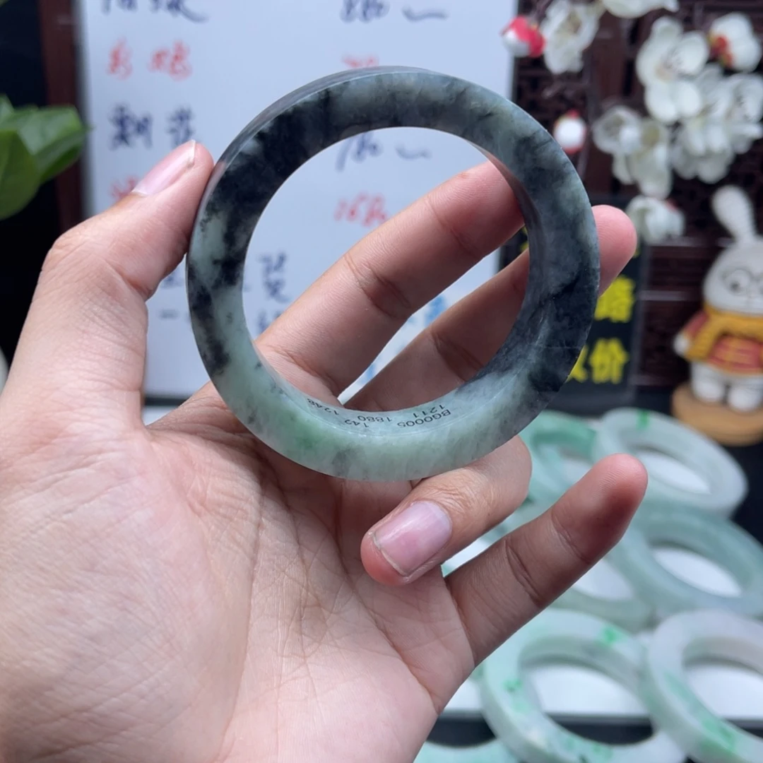 定制翡翠未镶嵌正圈