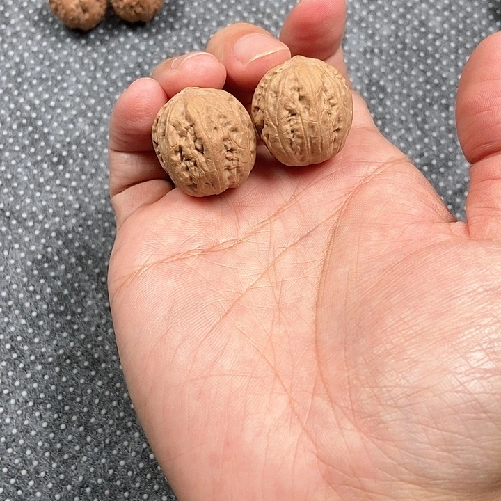 文玩核桃吊坠胖墩-1