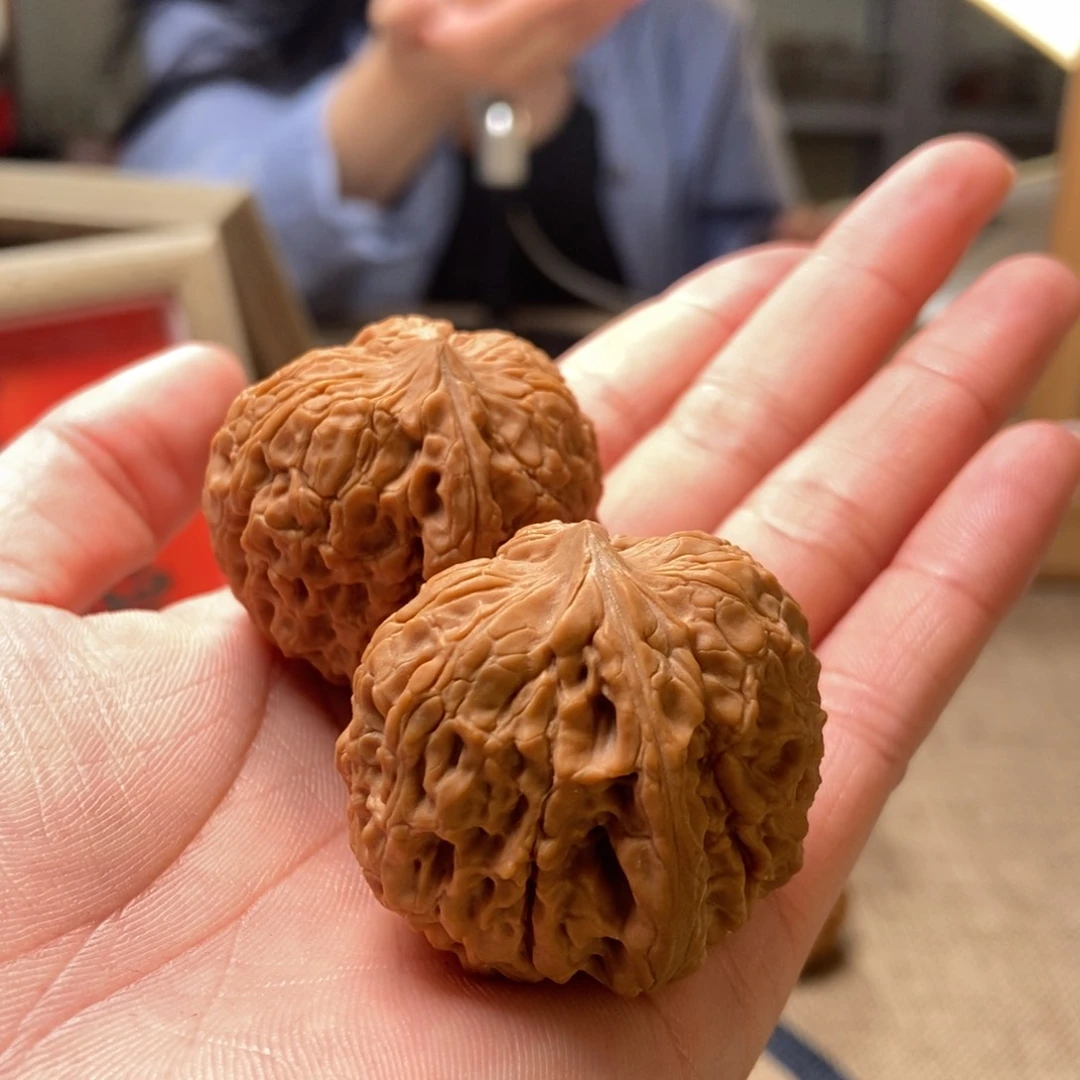 文玩核桃吊坠大团圆 6