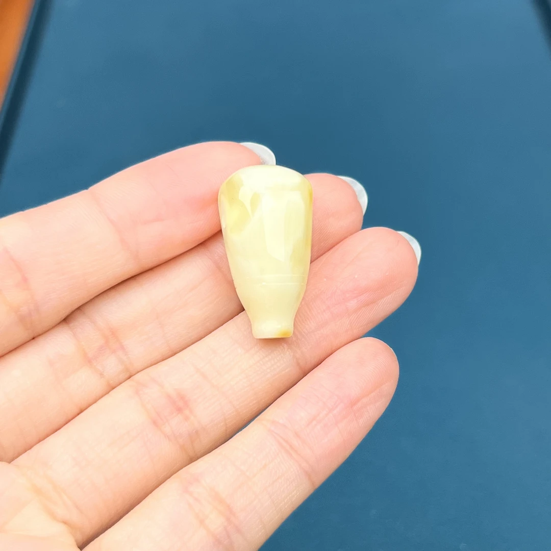 Z1740天然原矿蜜蜡 妖花三通 12.5*24mm抖音基地质检发货